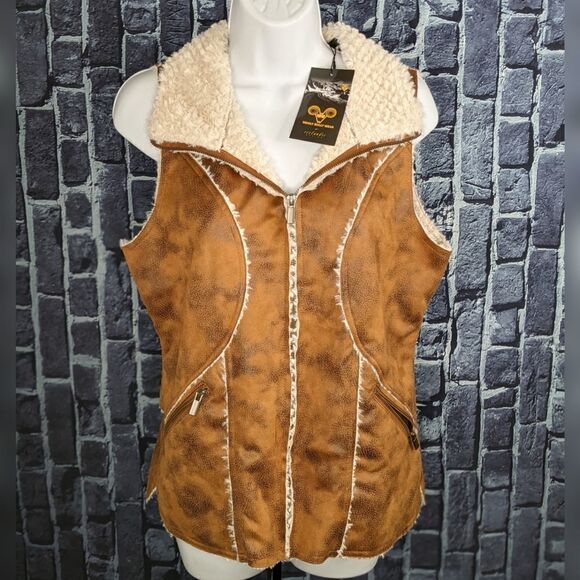 NWT Wooly Bully Wear Defender Vest - Picture 1 of 10